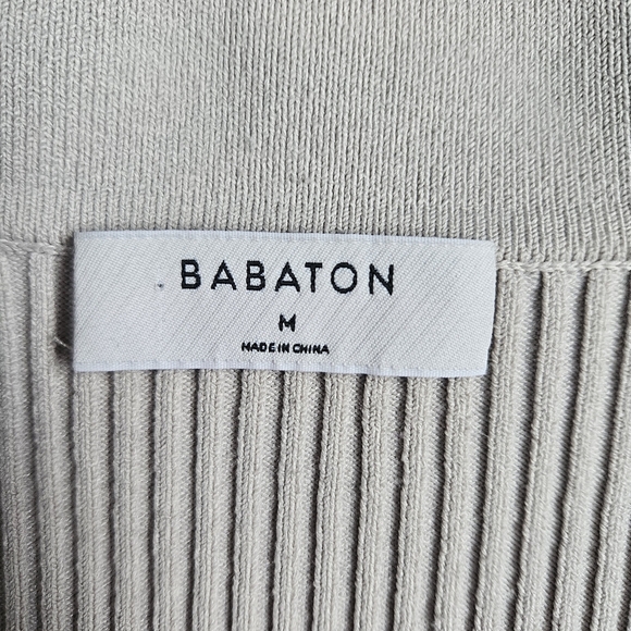 Aritzia Babaton Matte Pearl Sculp Knit Polo Long Sleeve Top Size M - Picture 5 of 7